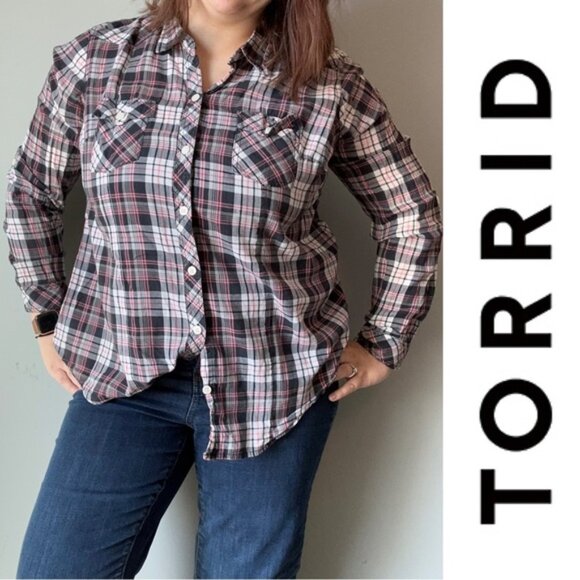 Torrid | Parker Plaid Long Sleeve Front Button Up Camp Shirt | size 0 - Picture 1 of 13